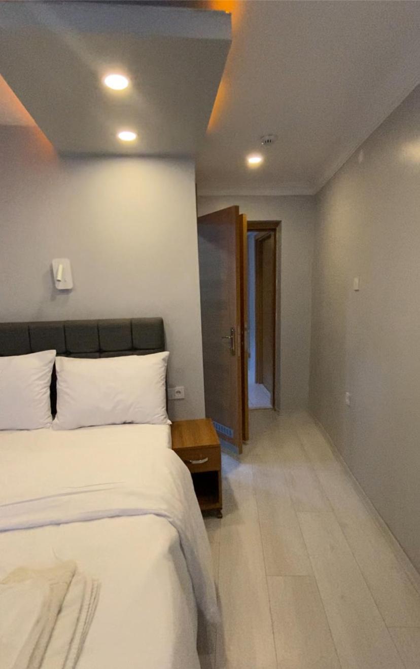 Riverland Suites Apart Hotel Istanbul Exterior photo